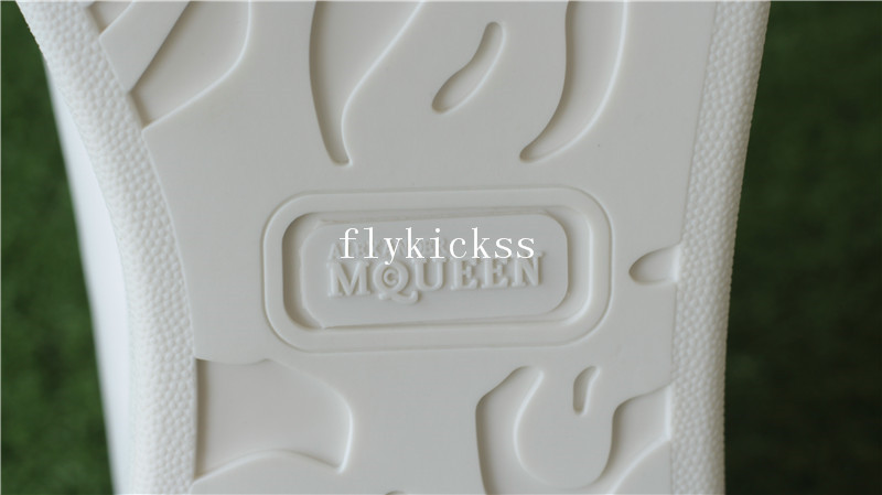 Alexander McQueen Oversized Sneaker White Black